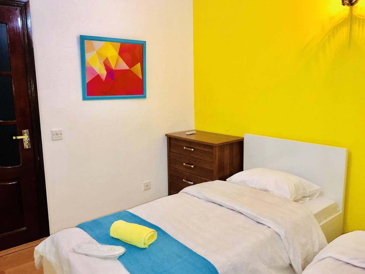 Check-In Hostel Baku Exterior photo