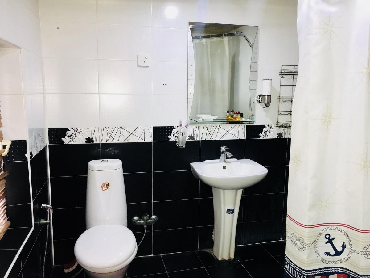 Check-In Hostel Baku Exterior photo